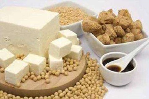 老年人如何吃豆制品及奶制品